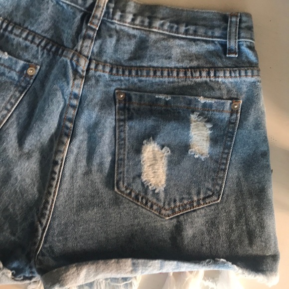 Stagecoach Denim shorts with plaid pockets - Picture 4 of 7